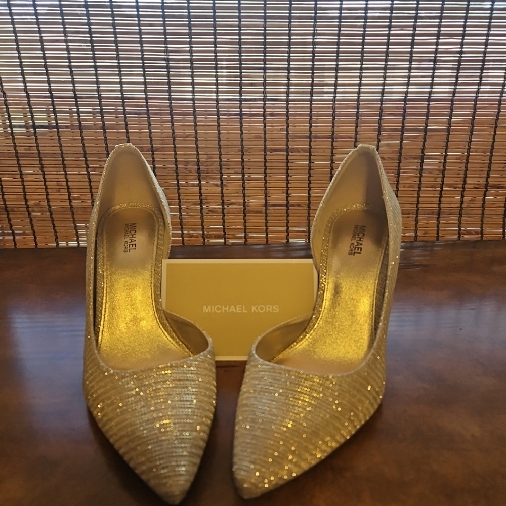 New Michael Kors  7.5 Night Edition  Shiny Gold Tweed 3" Pumps